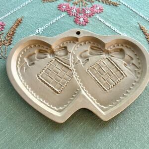 1988 Brown Bag Cookie Art Shortbread Mold Double Heart Shaped Cookie Press